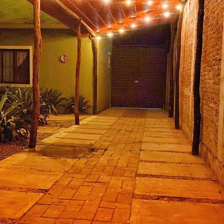 Готель Tu Casa Oaxaca... Екстер'єр фото