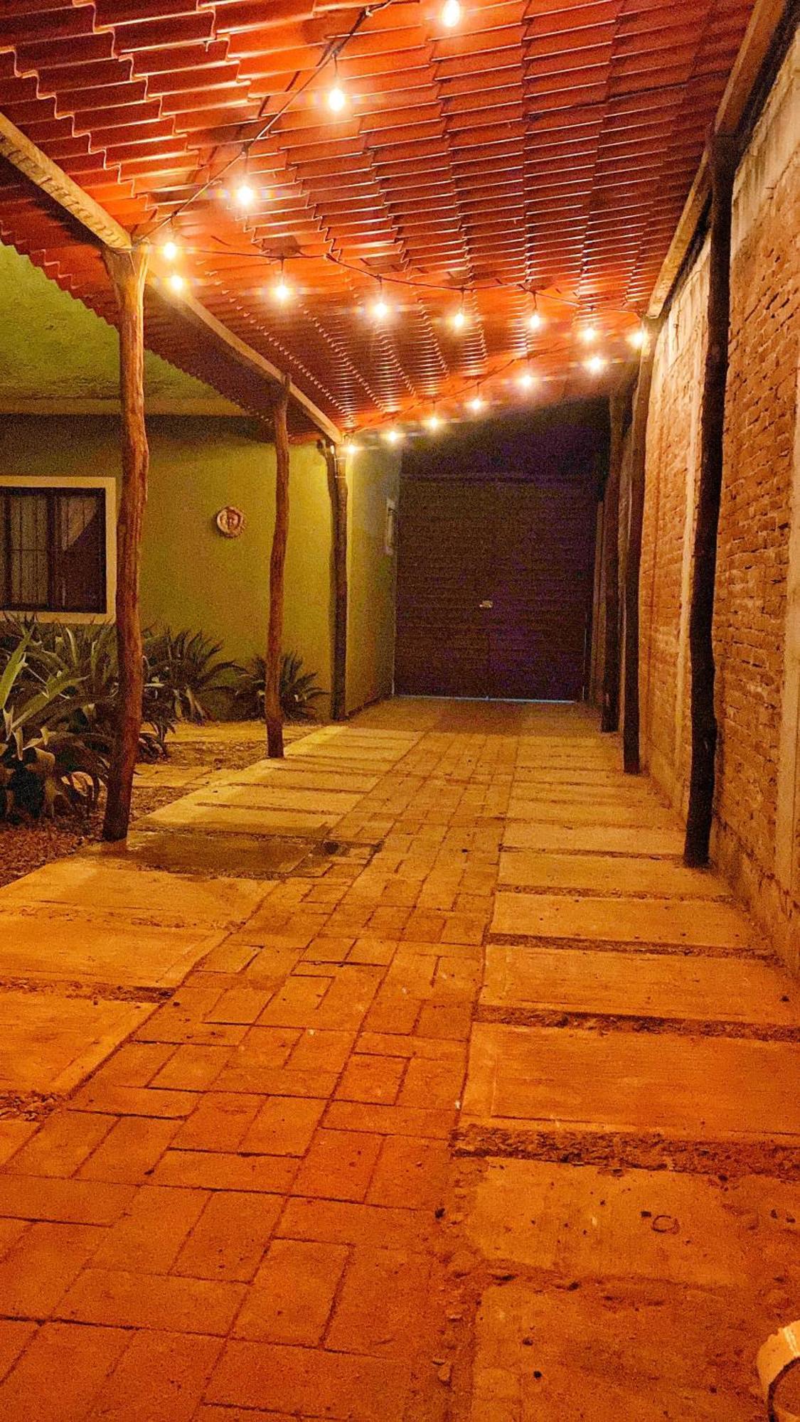 Готель Tu Casa Oaxaca... Екстер'єр фото